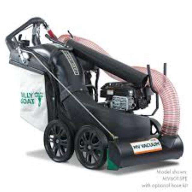 Rental store for Yard Vacuum 6.5hp self propelled in Bensenville IL