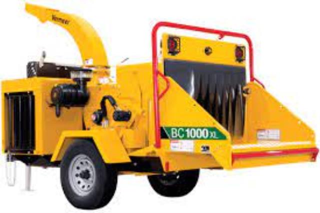 Rental store for Chipper 12  89hp gas towable in Bensenville IL