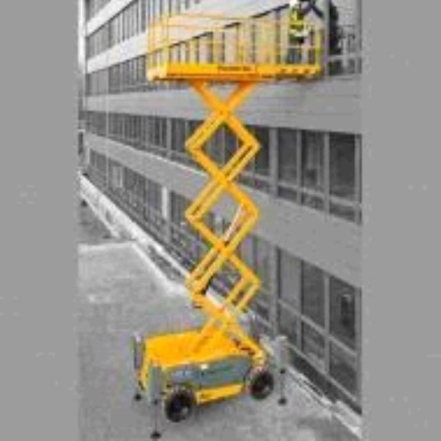 Where to find Hoist 33 Scissor 4x4 diesel in Bensenville